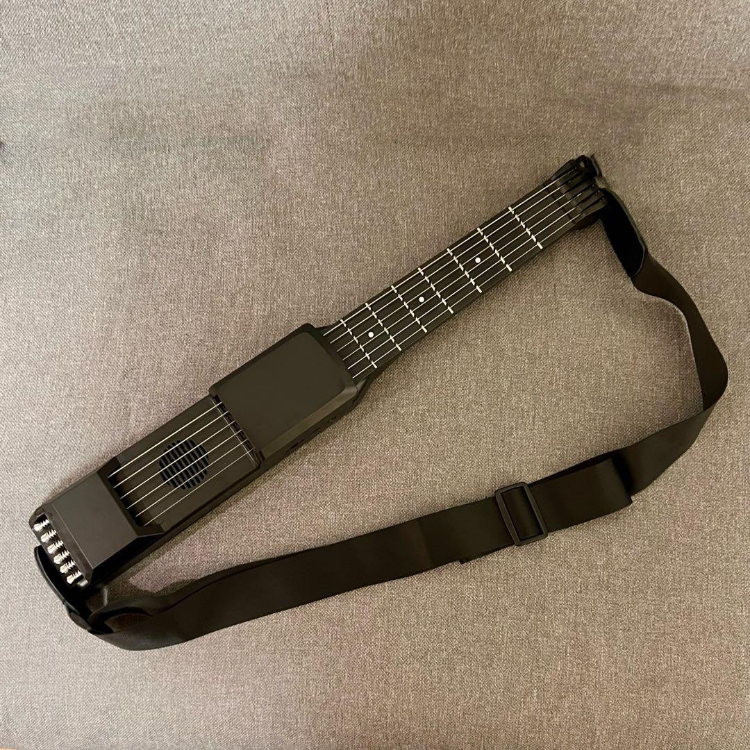 コンパクト　サイレントギター