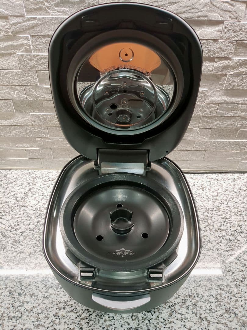 タイガー土鍋圧力IHジャー炊飯器JRX-T100 土鍋ご泡火炊き 24年製