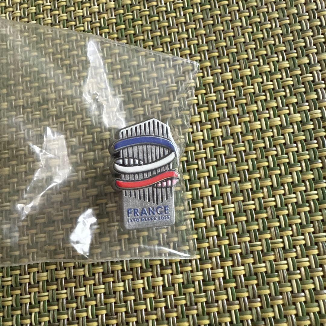 w*a様 大阪関西万博フランス館　非売品　ピンバッジ　EXPO 2025フランス