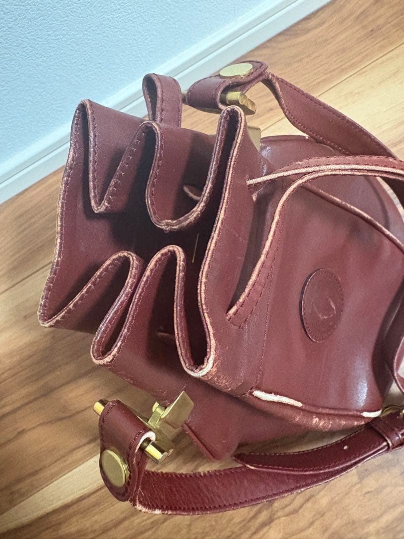 カルティエ レザー ショルダーバッグ