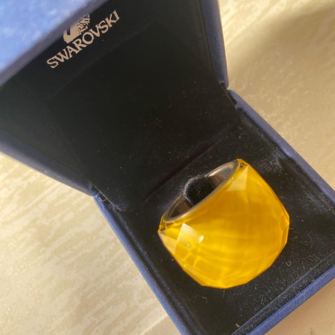 ソラリスのお品です　　SWAROVSKI Nirvanaイエロー　14号