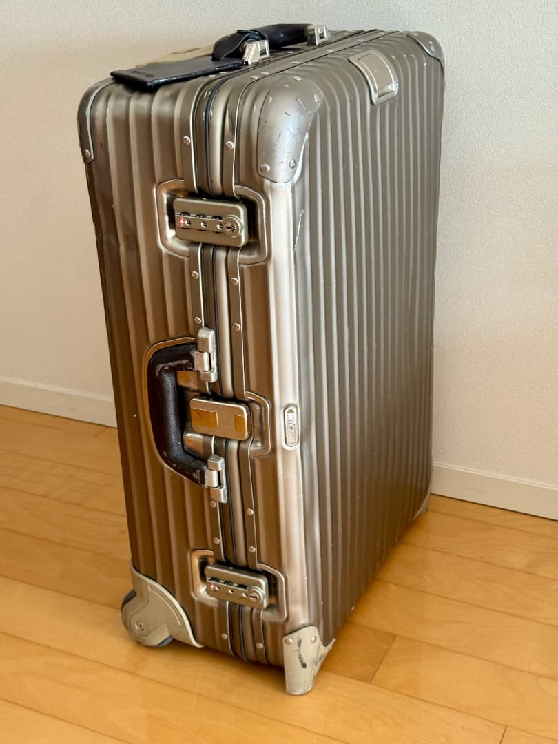 RIMOWA キャリーケース TOPAS PREMIUM シャンパンゴールド