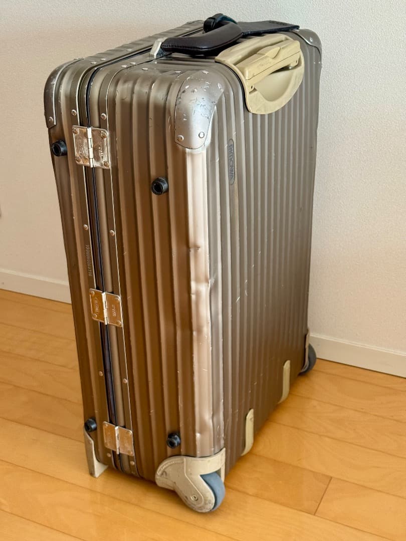 RIMOWA キャリーケース TOPAS PREMIUM シャンパンゴールド
