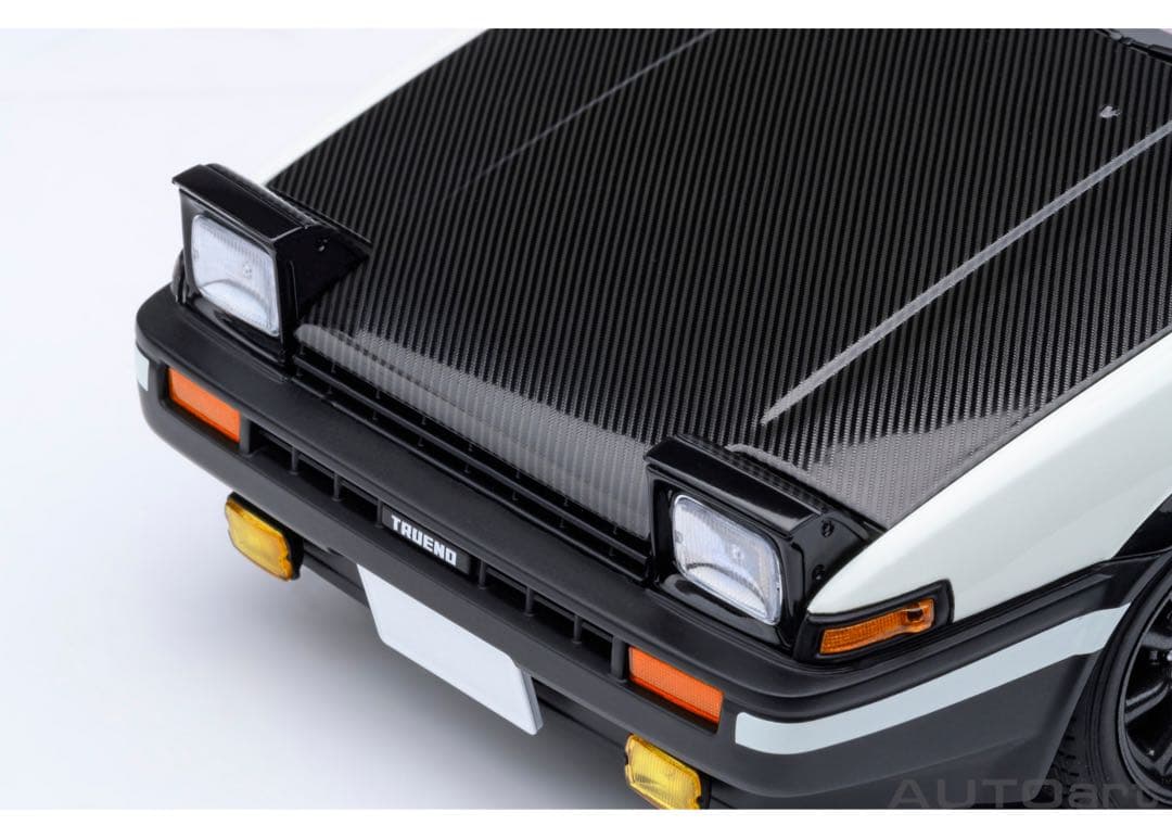 オートアート 1/18　スプリンター トレノ AE86 ファイナルバージョン