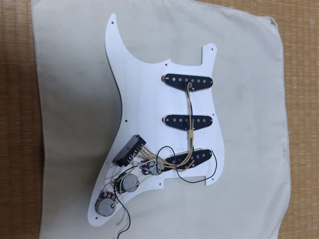 Fender Stratocaster 1992年製2トーンサンバースト