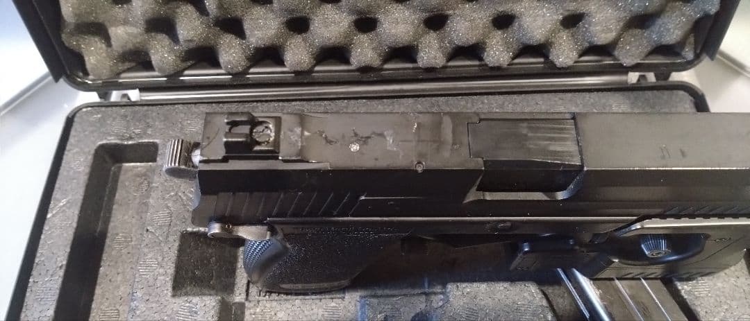 東京マルイ SOCOM MK23 マガジン2本付き