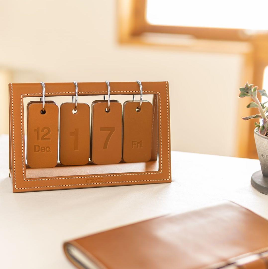 ★美品★ SOMES SADDLEソメスサドル ドムス 万年カレンダー レザー