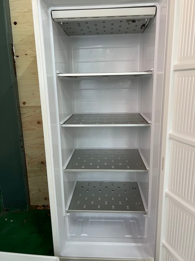 パナソニック冷凍ストッカー ①