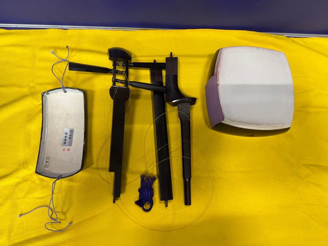 三味線　細棹　短棹　金細(K9金) 綾杉胴 k9