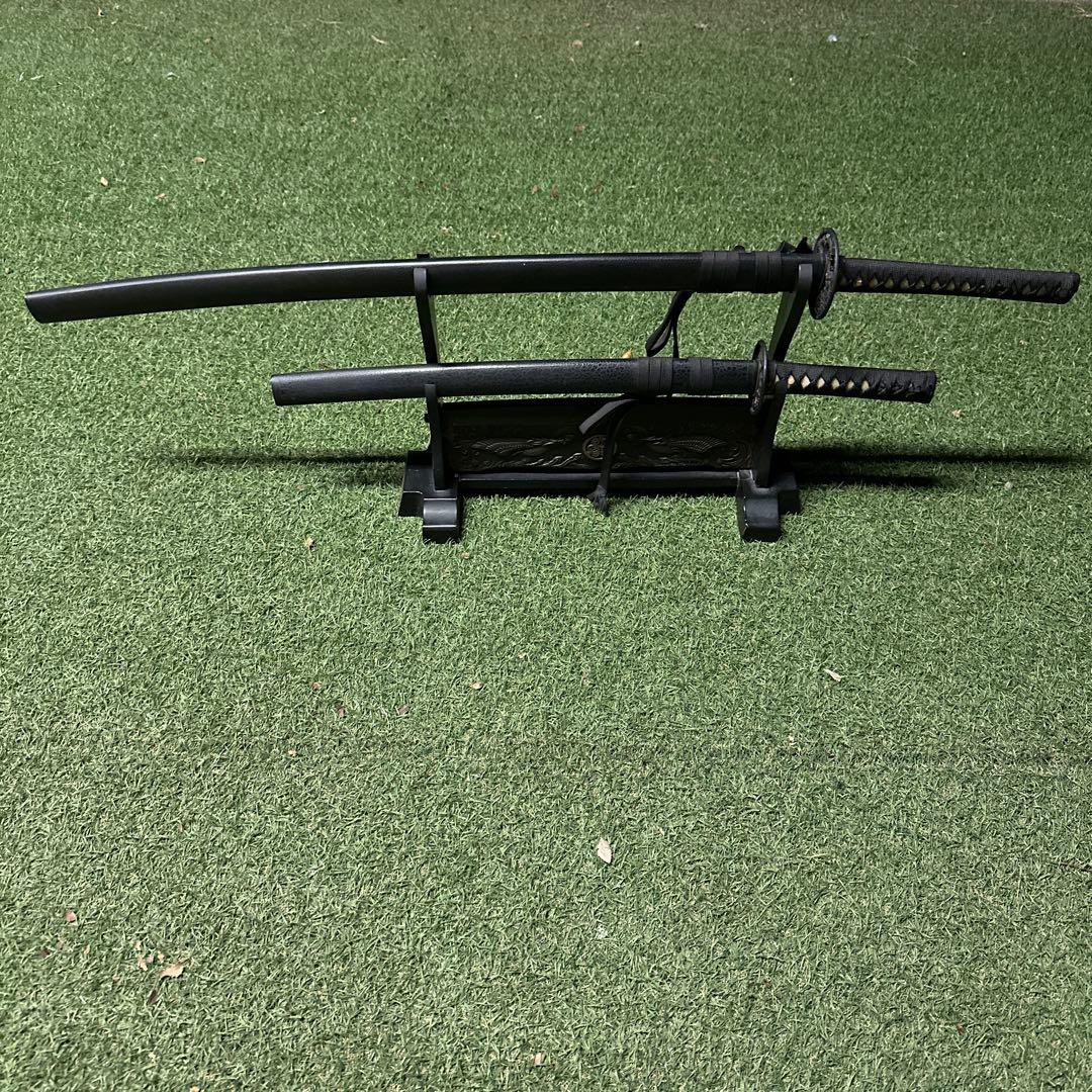 刀セット 大刀と小刀 黒色 模造品