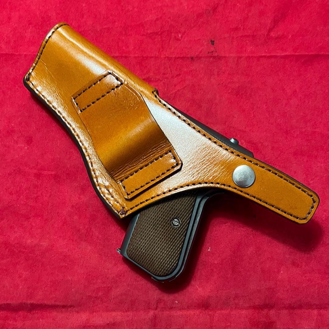 期間限定値下げ　整備済 革製ヒップホルスター オートマチック用　1個