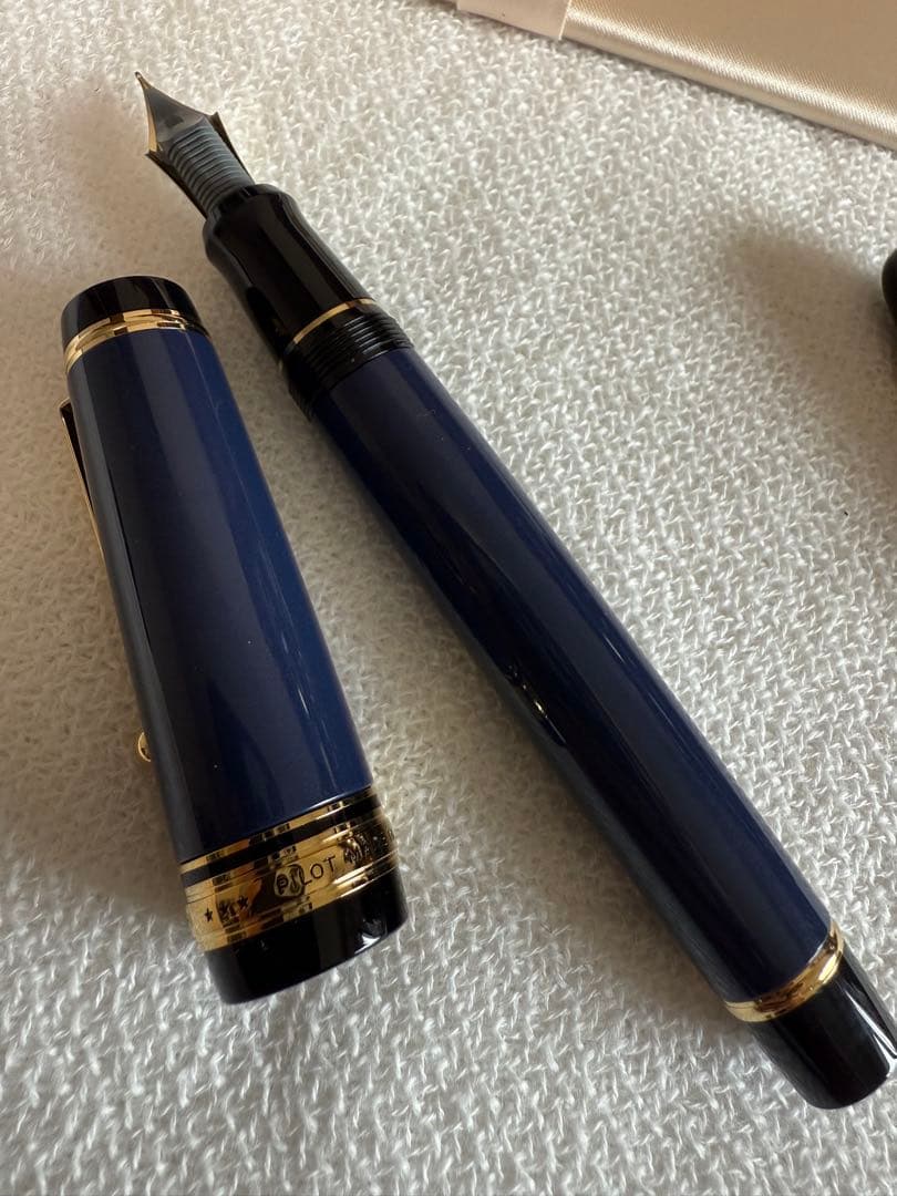 パイロット万年筆カスタム、30サイズ、紺青