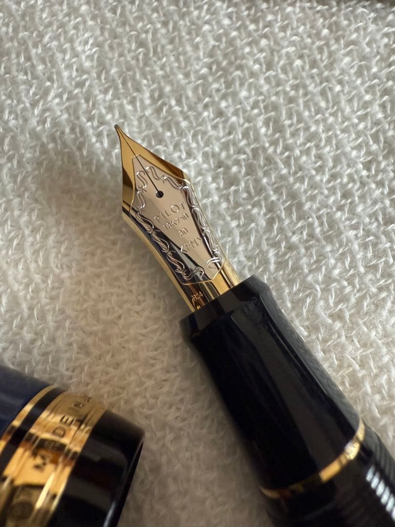 パイロット万年筆カスタム、30サイズ、紺青