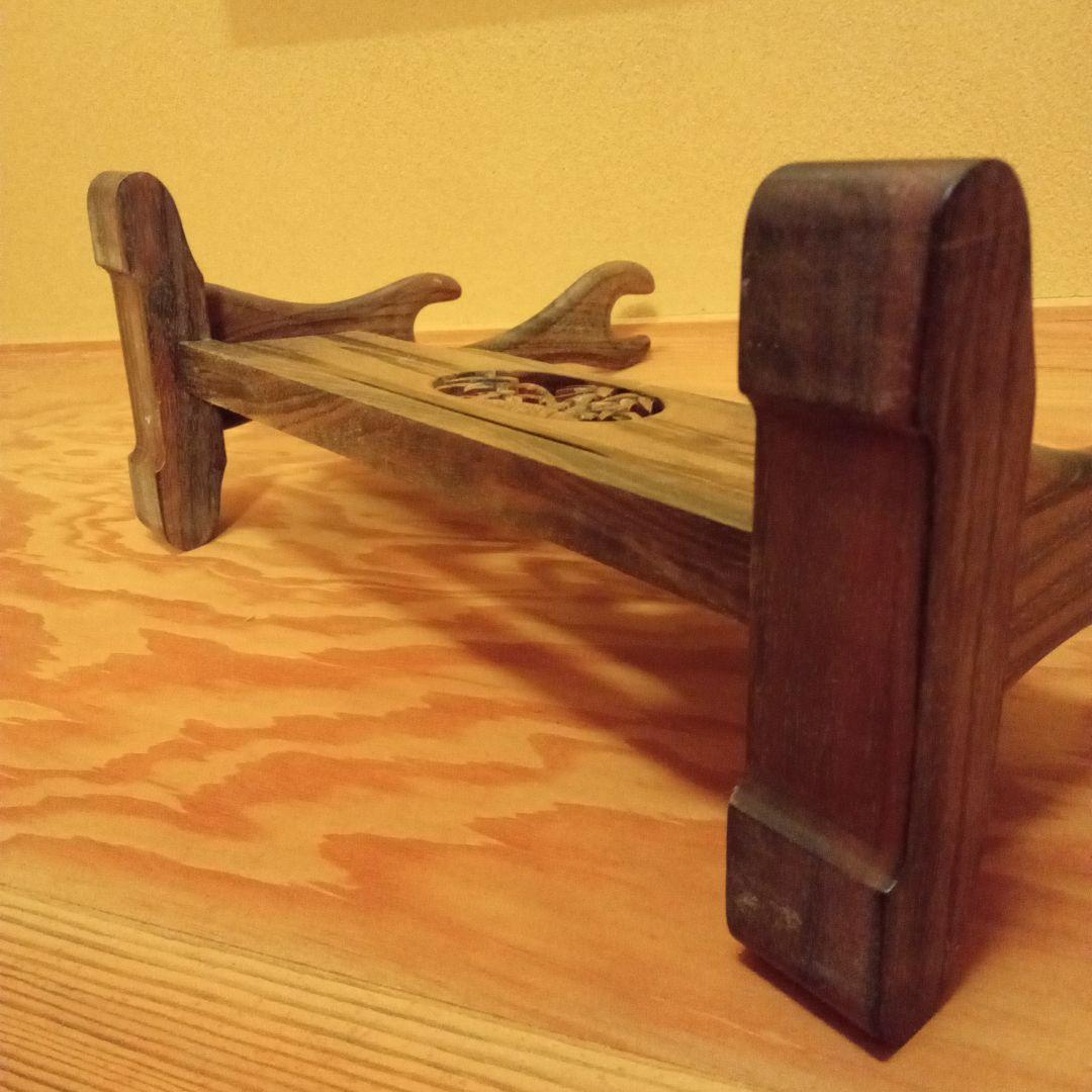 【希少作】「笹竹飾彫り」刀掛け　冨次精斎(宮大工 名工)