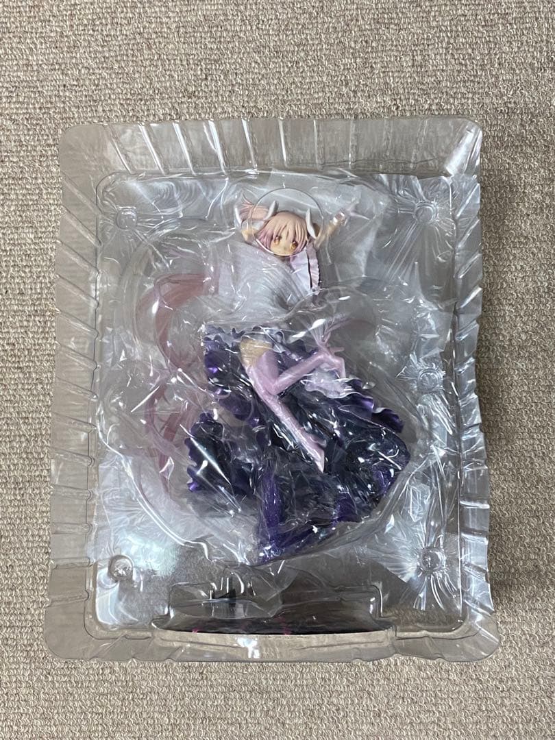 アニプレックス　アルティメットまどか&悪魔ほむら〜叛逆の物語〜1/8 セット