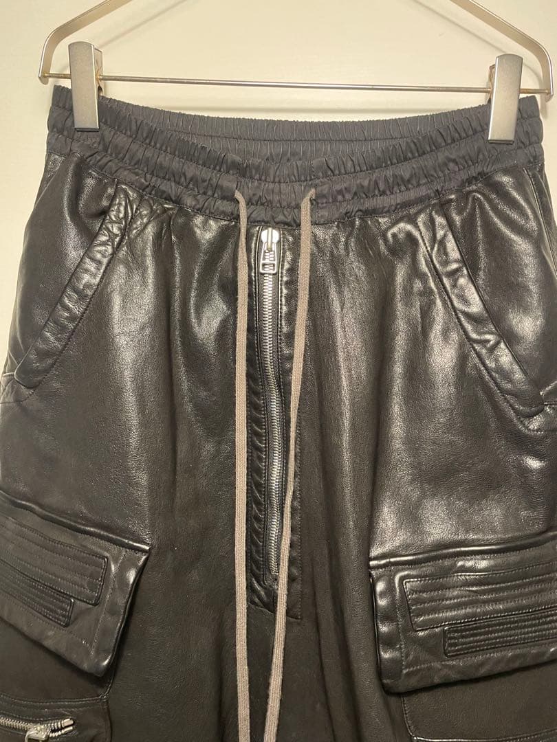 A.F ARTEFACT エーエフ アーティファクト レザー ハーフ パンツ