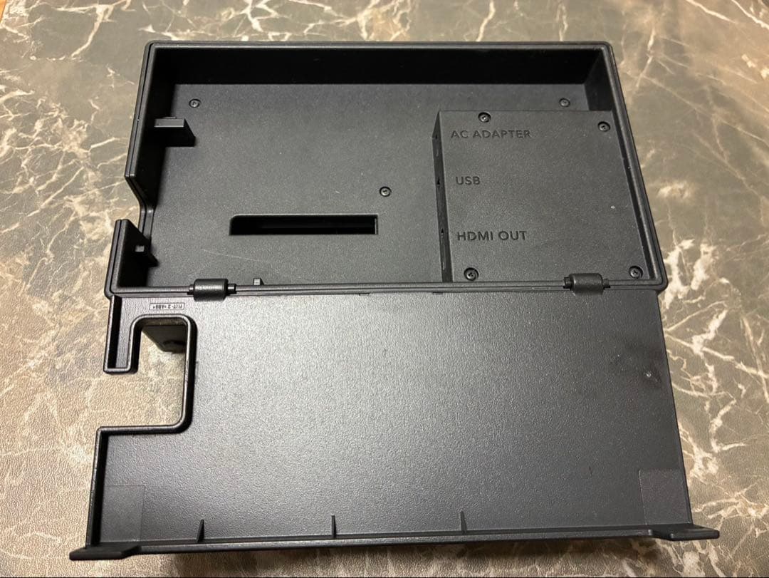 訳あり！Nintendo Switch 本体 + 付属品