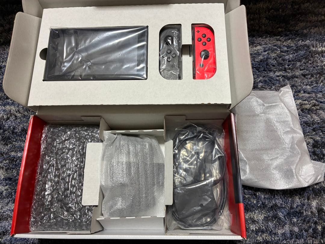訳あり！Nintendo Switch 本体 + 付属品