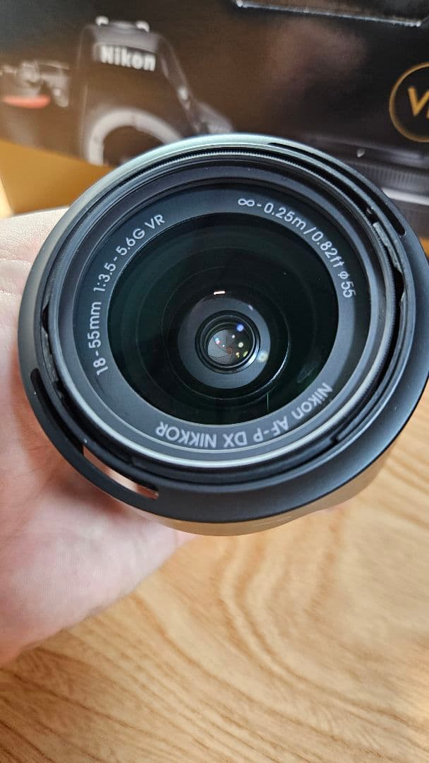 Nikon D5600 ダブルズームキット+単焦点レンズ1本 おまけ付き