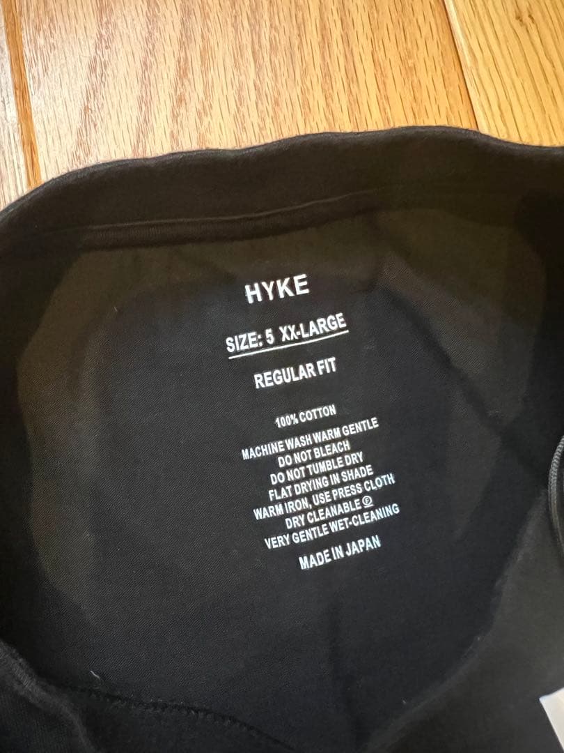 未使用 HYKE 2025SS ブラック Tシャツ 半袖 5 XXL