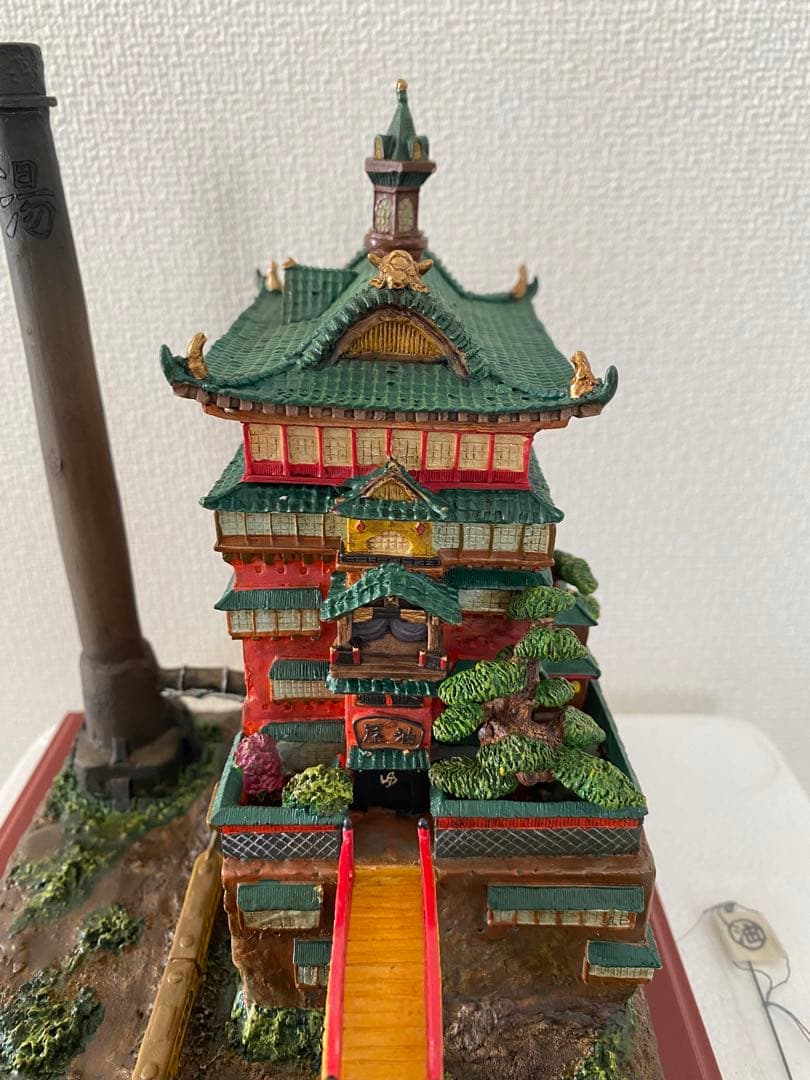 【美品】千と千尋の神隠し DVDコレクターズエディション 油屋　ジオラマ　ジブリ