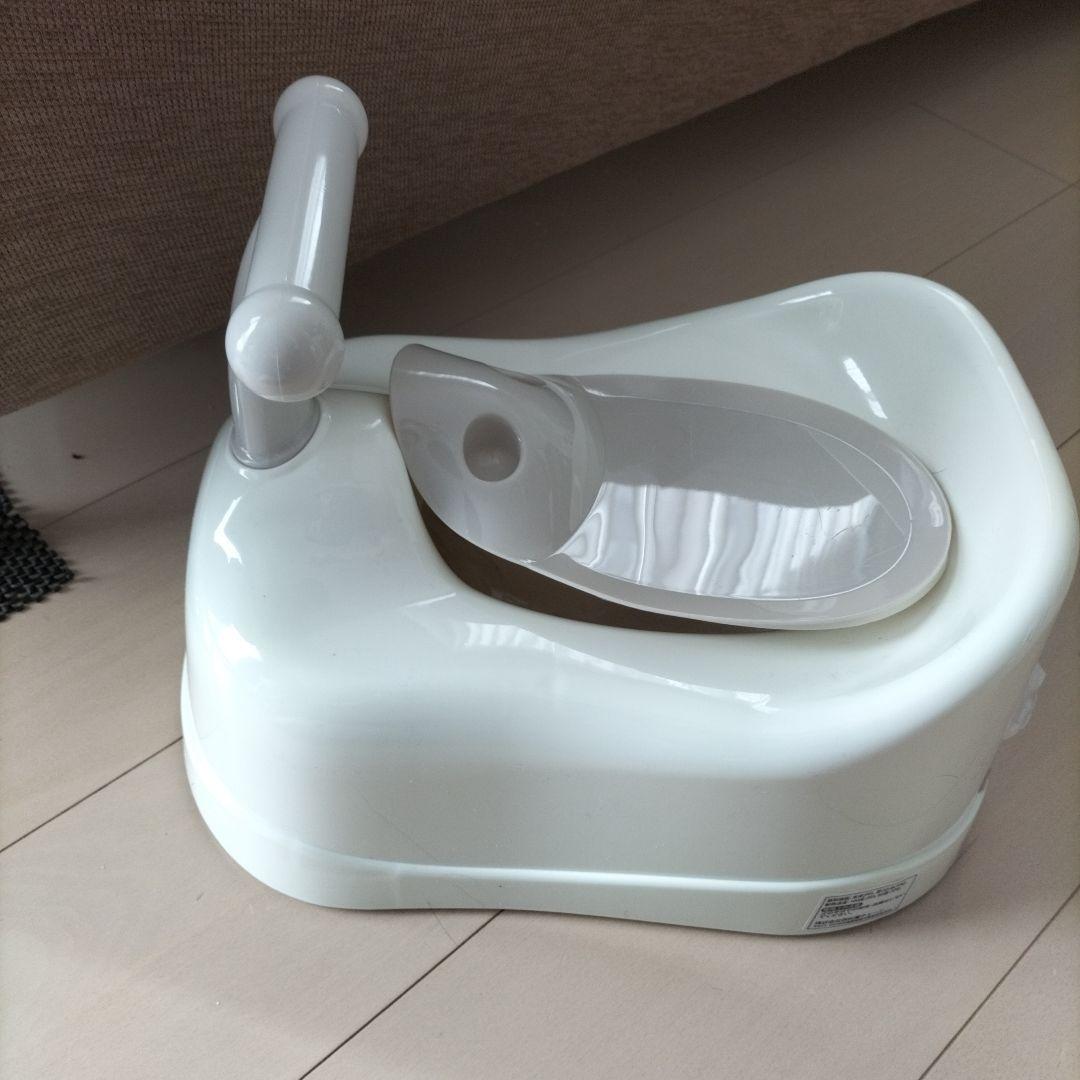 ベビービョルン スマートポッティ ホワイト