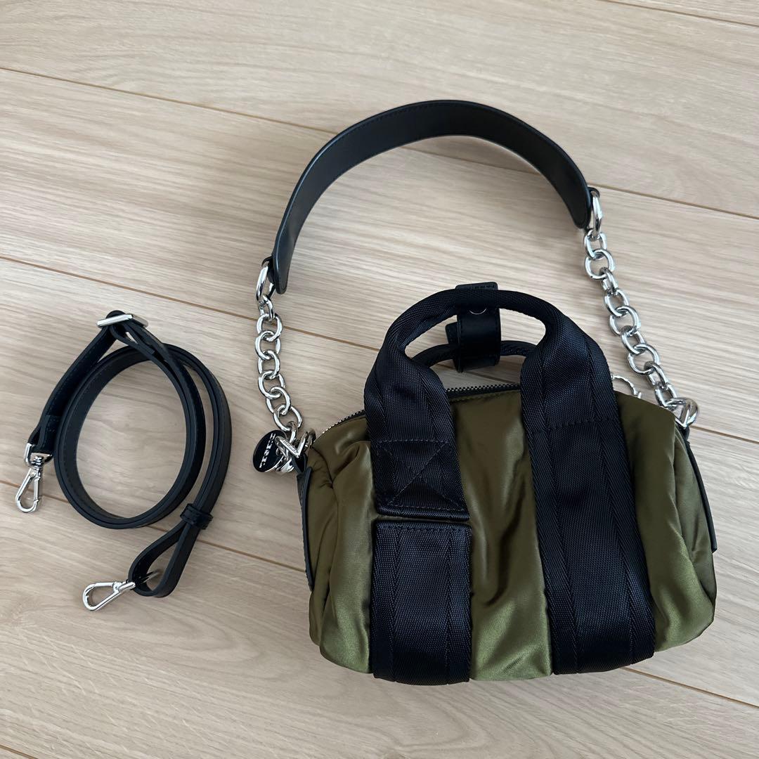 今週で削除しますDIESELディーゼル　ショルダーバッグ　ハンドバッグ　3way