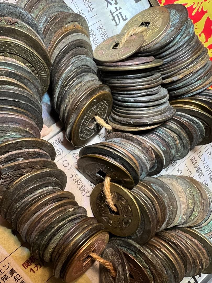 中国古銭 古銭まとめ 清朝銭　約1 キロ★ 古銭・雍正 康熙 乾隆 嘉慶 道光
