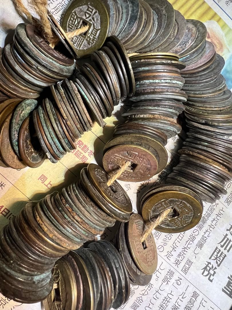 中国古銭 古銭まとめ 清朝銭　約1 キロ★ 古銭・雍正 康熙 乾隆 嘉慶 道光