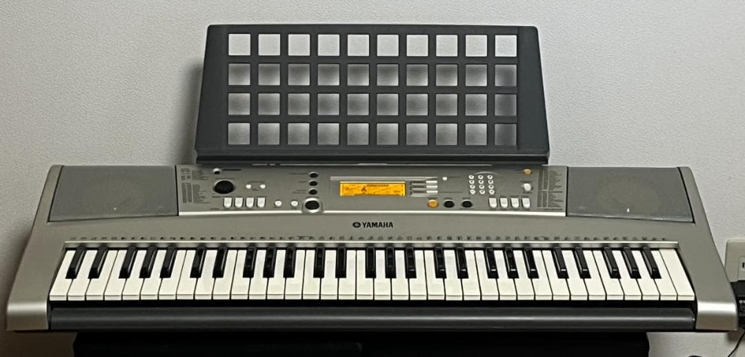 YAMAHA（ヤマハ）　 電子キーボード PSR-E313　高音質　高機能