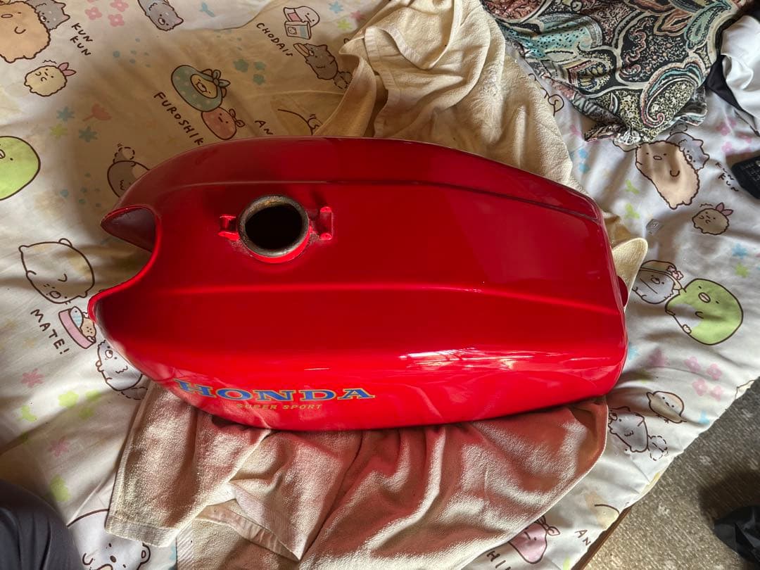 HONDA CB400F SUPER SPORT 純正タンク 再塗装NSXレッド