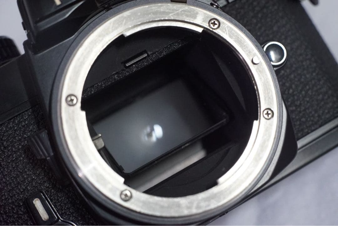 【動作品】Nikon FE + COSINA 35-70mm F3.5-4.5