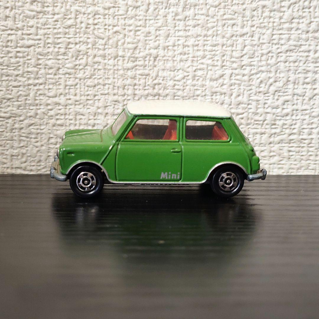 TOMICA　トミカ　ミニクーパー　緑/白色　輸出カラー　箱付き