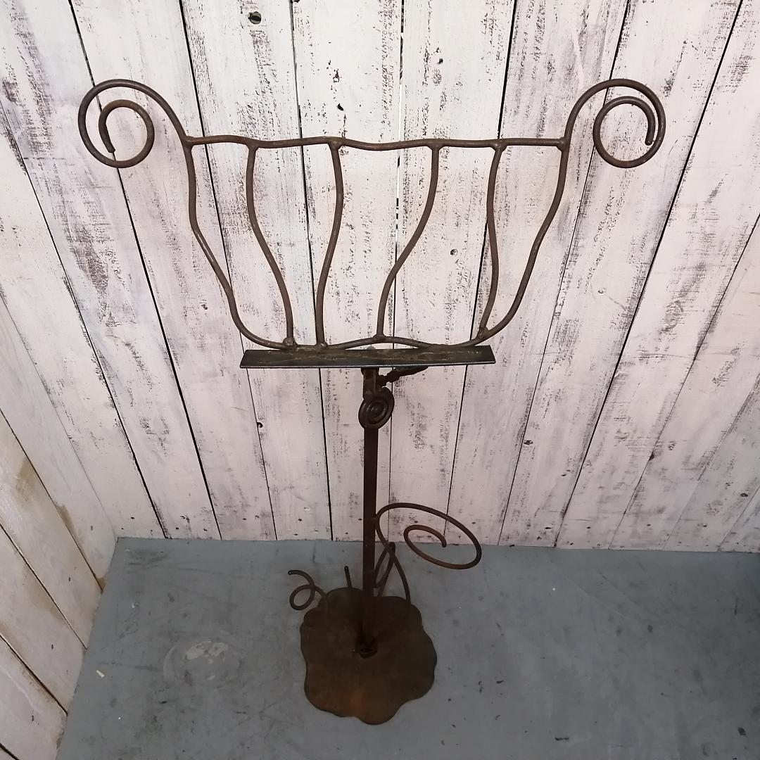アイアンスタンド　アンティーク　シャビー　看板　メニュー　ディスプレイ