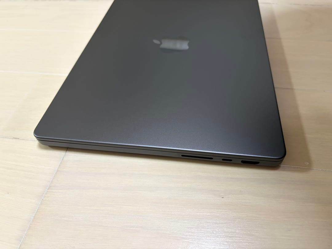 【即日配送】未使用級！　MacBook Pro 14 (M5/24GB/1TB)