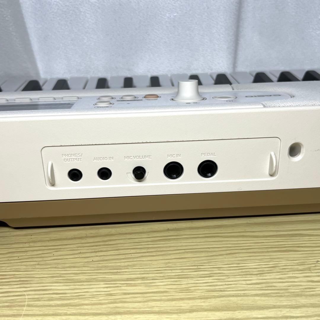 CASIO カシオ キーボード LK-526 光ナビ ACアダプター付き