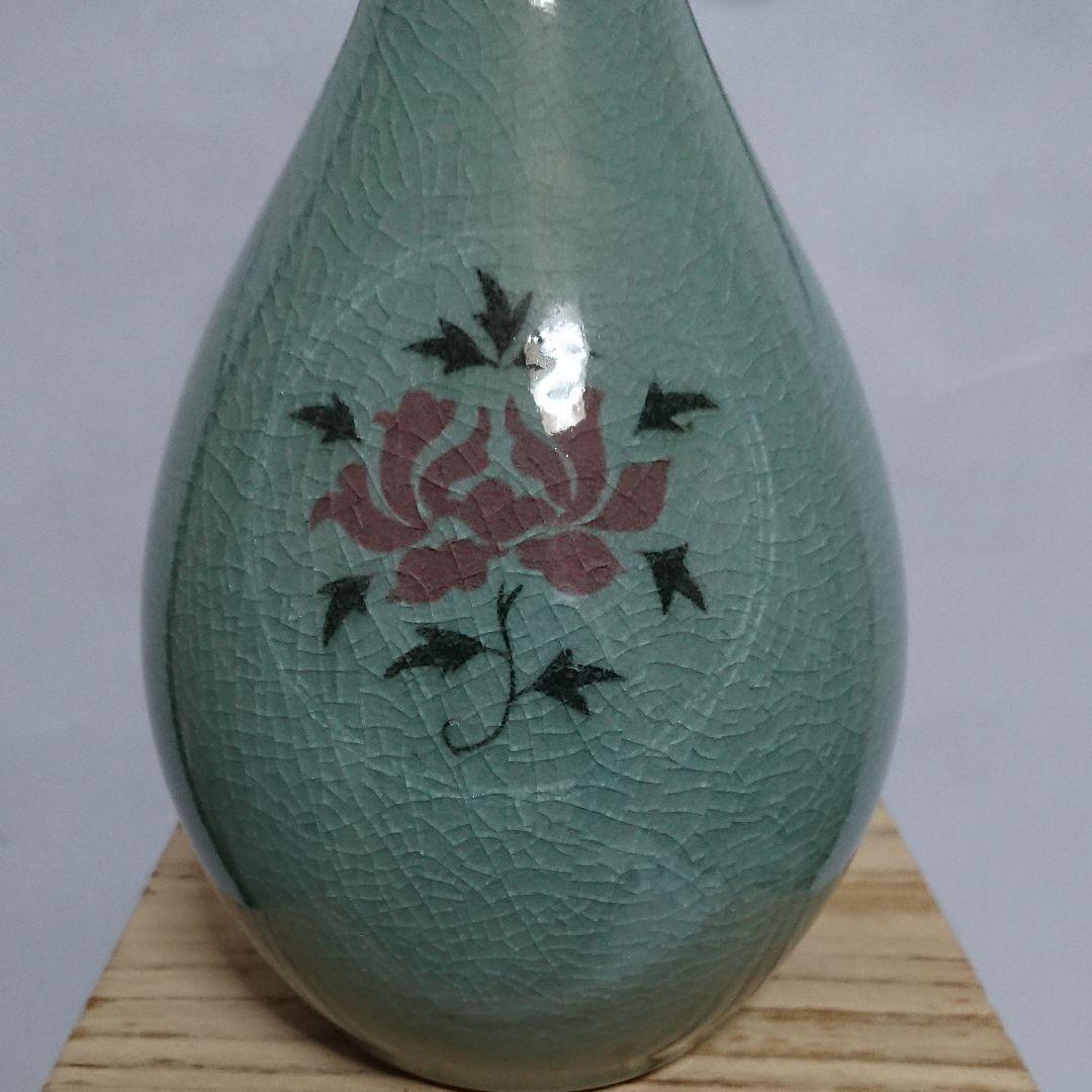 韓国・青磁象嵌1輪瓶・花瓶・未使用品☆常識の範囲の価格交渉ＯＫ☆