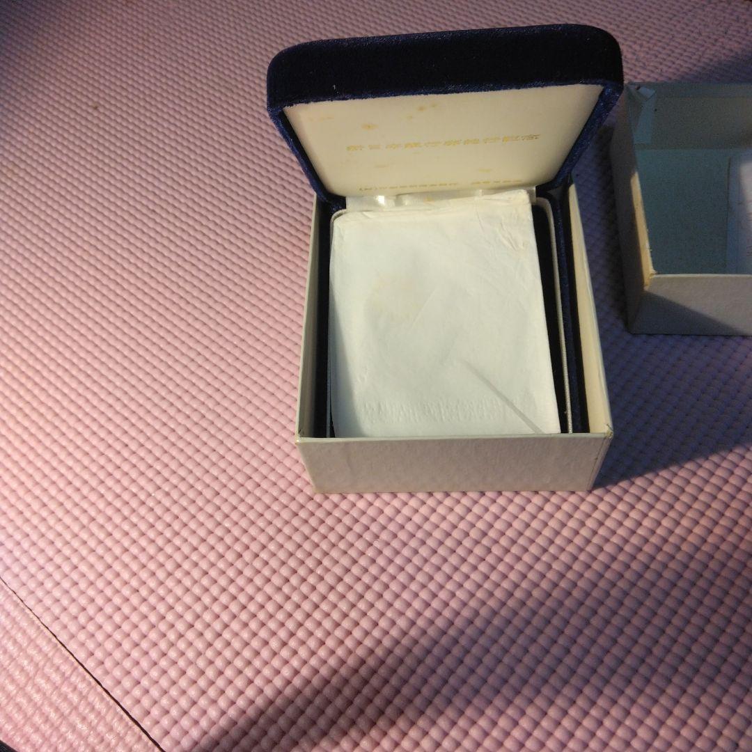 １２３g　新日本銀行券　純銀メダル123.9ｇ