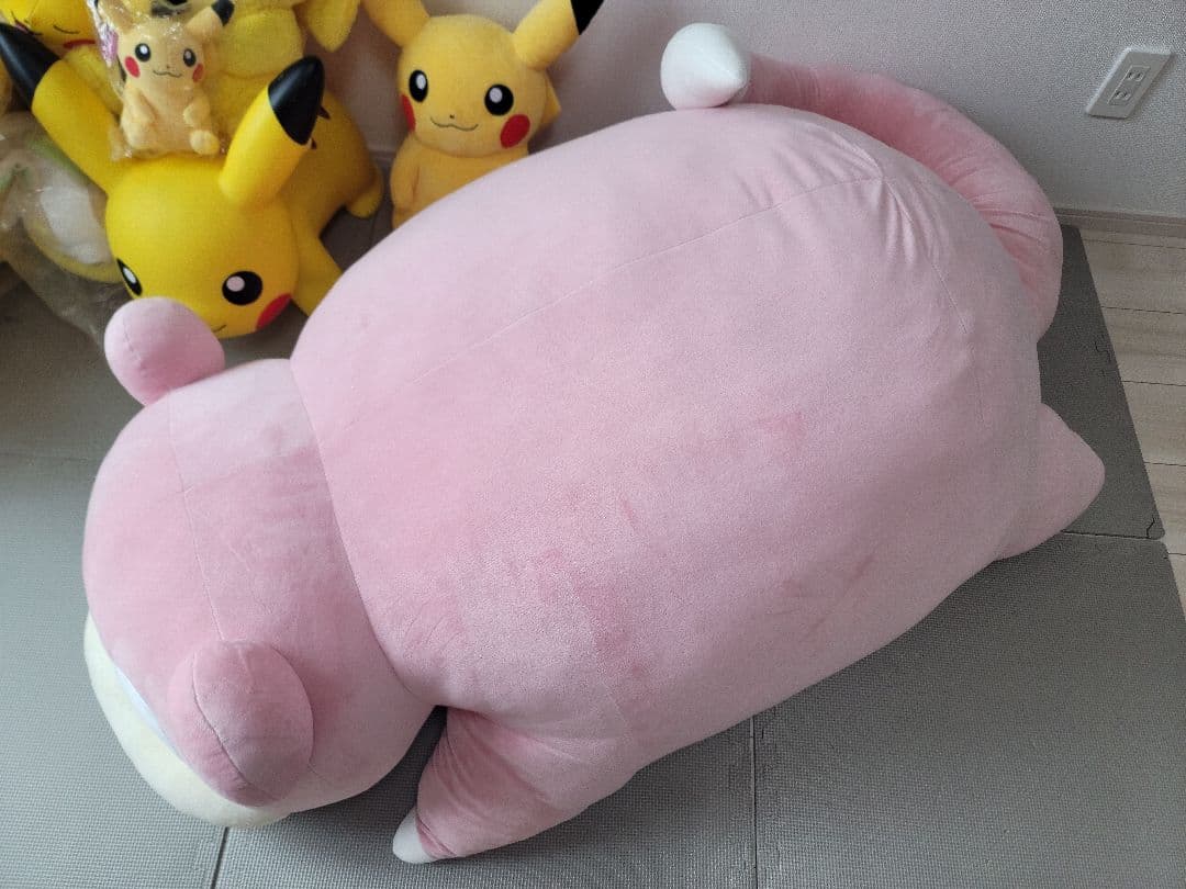 ぬいぐるみ　等身大ヤドン