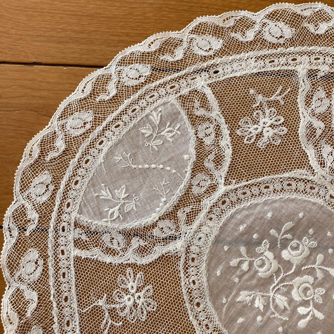 アンティークノルマンディーレースドイリーA