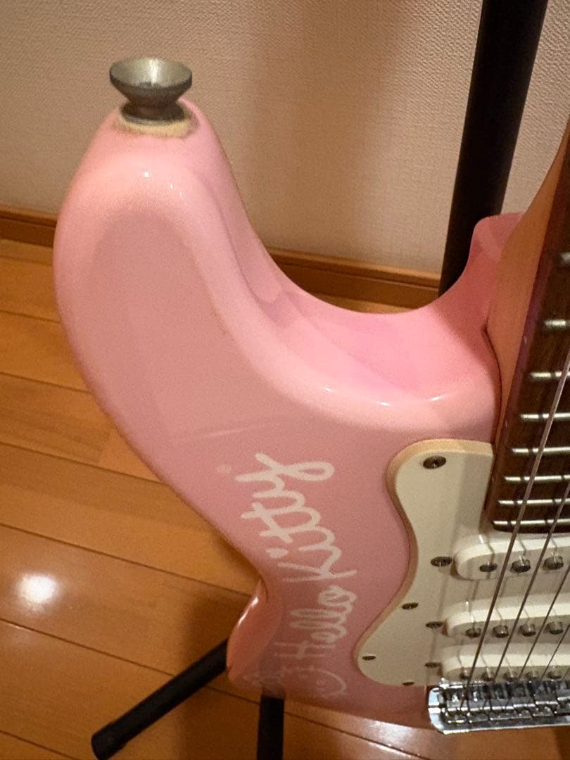 ギター Hello Kitty mini guitar Squier by Fender