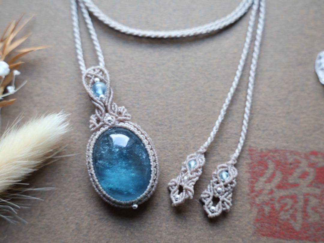 アクアマリン　マクラメ　ネックレス