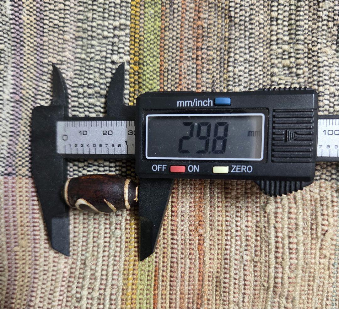 883　天珠　金銭鈎天珠　浮き彫り　貴重　珍品　dzibeads！