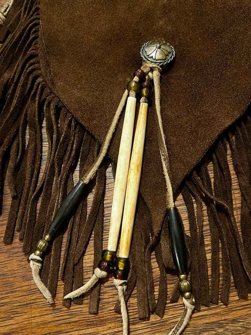 9日23時まで値下げ　一点物　スウェード　フリンジ　メディスンバッグ