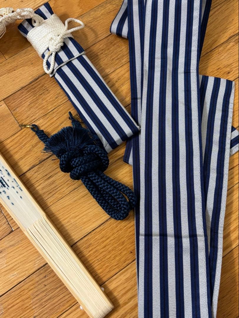 七五三五歳‼️男の子 袴 着物 小物付き 完全️フルセット‼️お家から揃えなし 秀品‼️