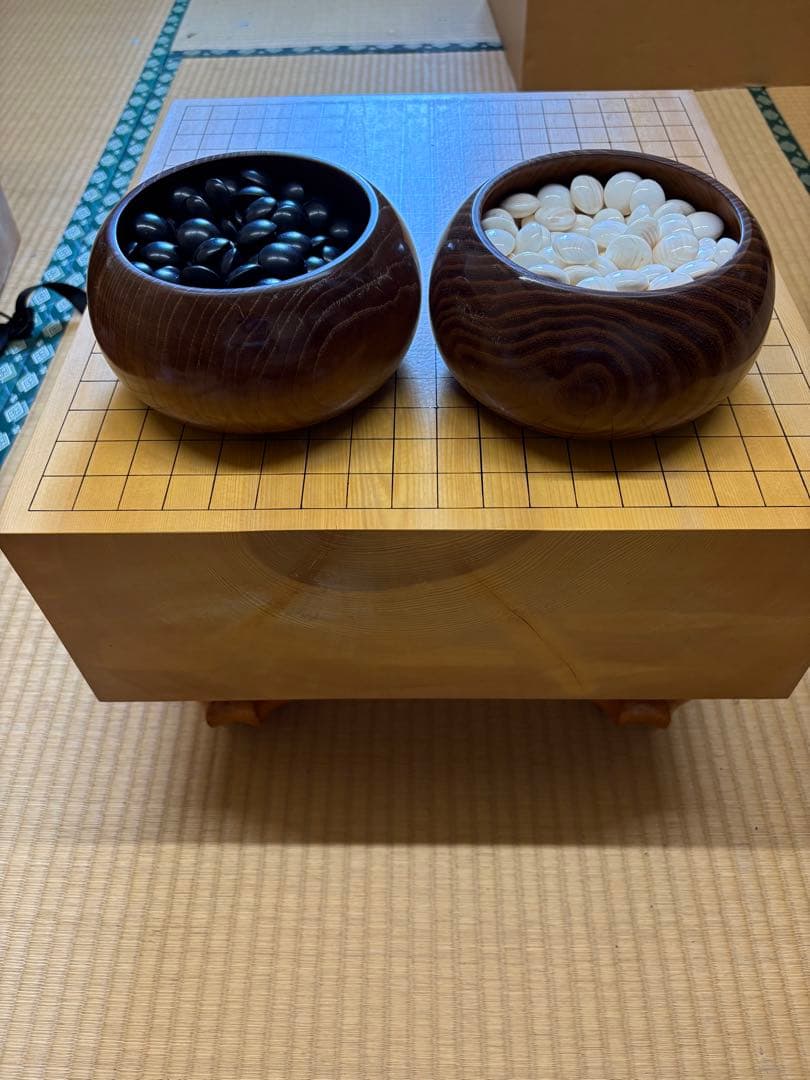 貴重　囲碁セット囲碁盤 日向特製本蛤白雪印41号　本那智41号白黒碁石 木製収納