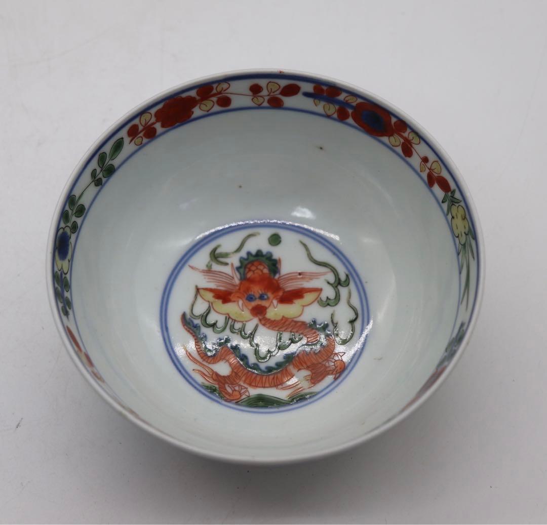 中国　大明万暦年製　青華五彩人物紋碗　木箱入　送料込み0321