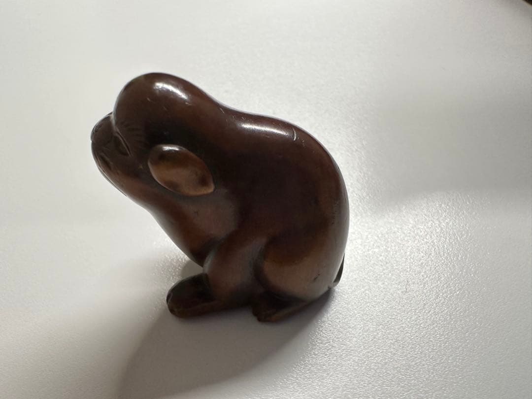 犬の根付(netsuke) 木製　江戸時代