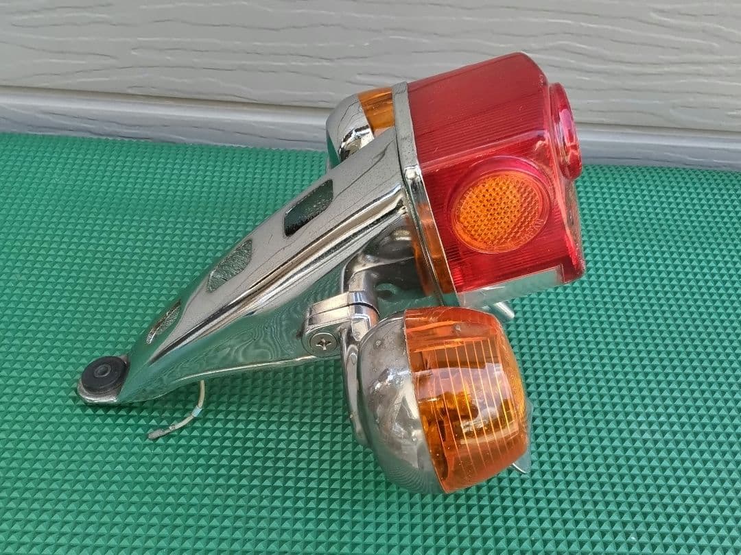 ホンダTL125テールランプ