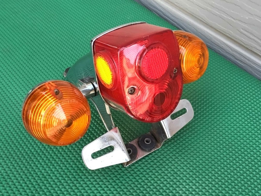ホンダTL125テールランプ